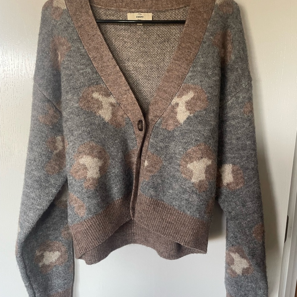 Entro Brown and Gray Cardigan Sweater